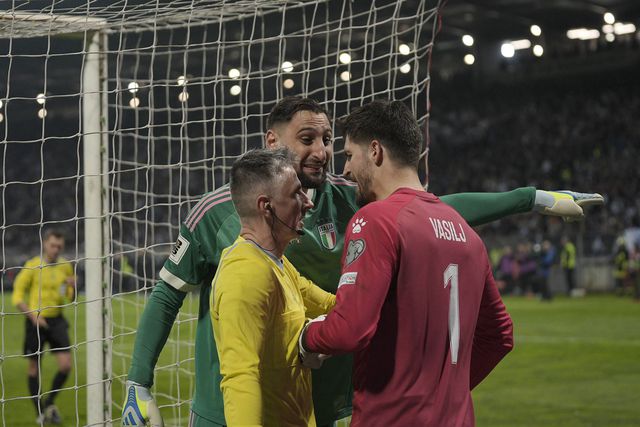 Discussão acesa no Bósnia-Itália teve como pano de fundo roubo de cábula dos penáltis