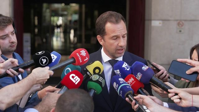 «Os técnicos do FC Porto analisam lances do Fábio Veríssimo num jogo de infantis?»