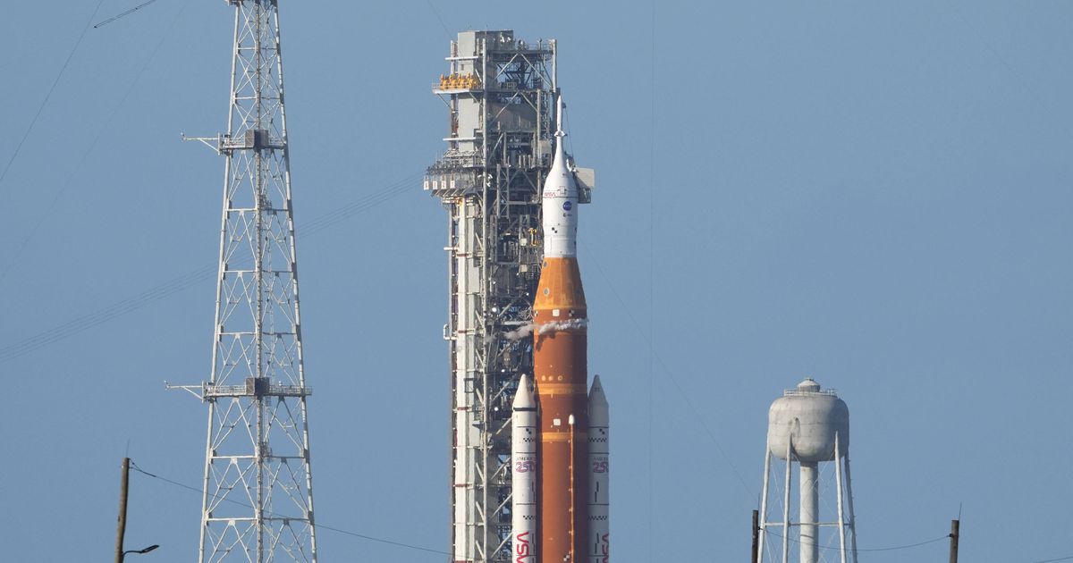 Artemis II descola no regresso do Homem à órbita da Lua