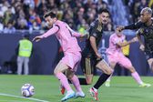Eustáquio, na foto com Messi, está cedido pelos portistas ao Los Angeles FC - Foto: Imago