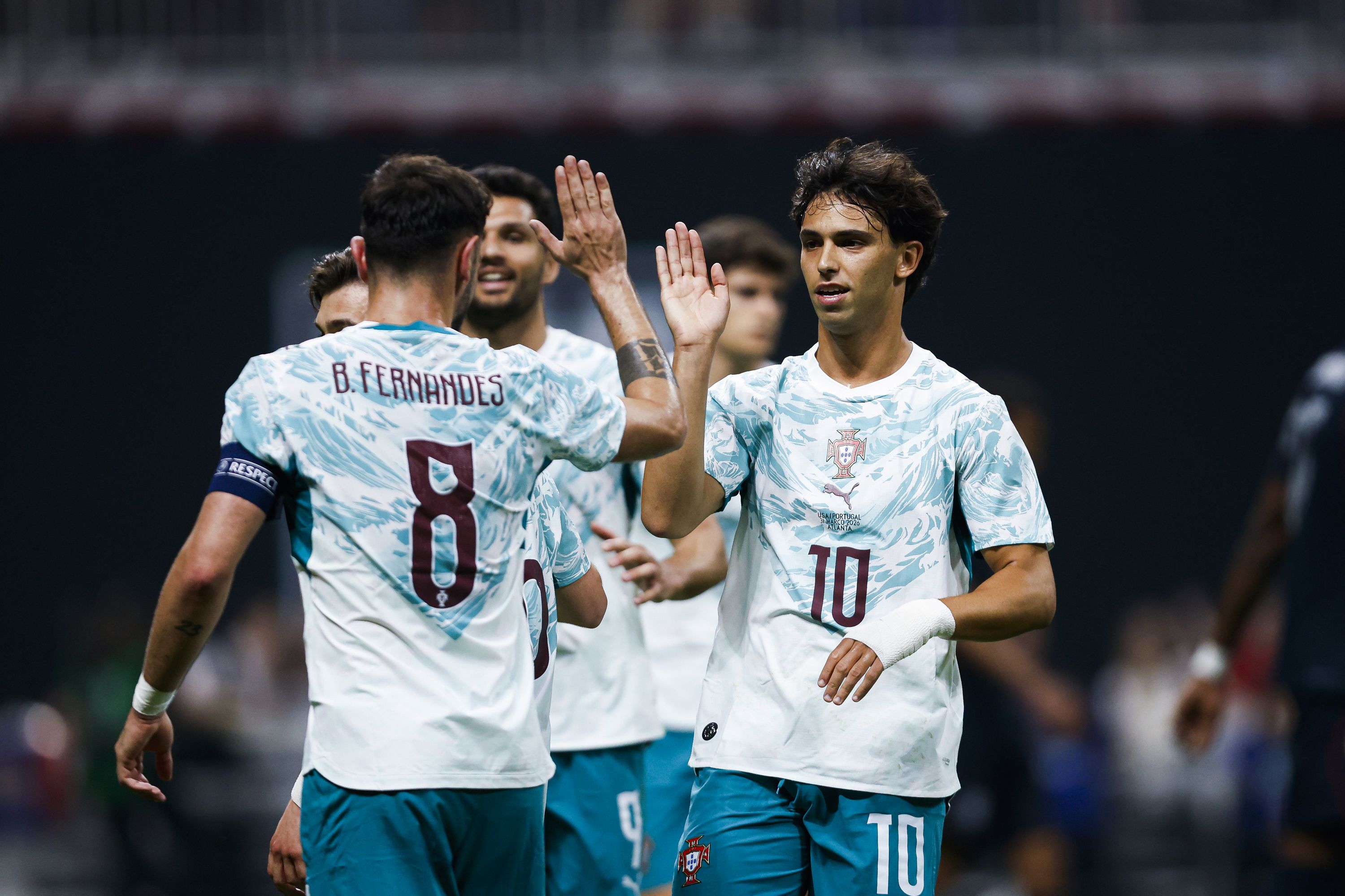 João Félix agradece a Bruno Fernandes (Foto: FPF)
