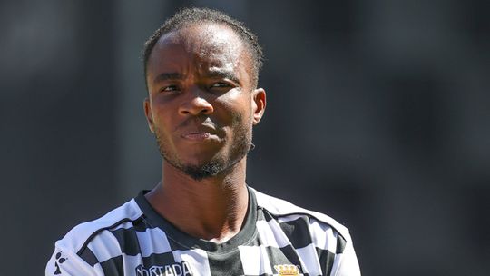 Mercado: boavisteiro Onyemaechi ganha mais um interessado