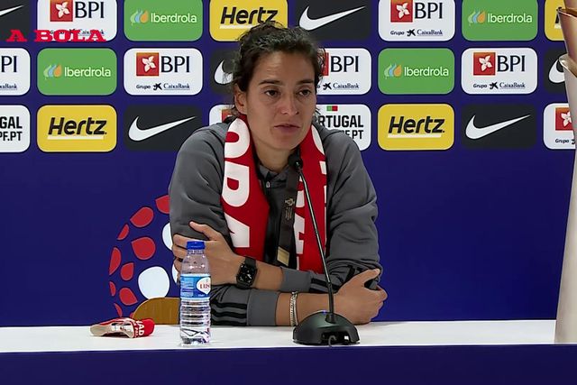 Filipa Patão explica posição de «falsa 10» de Nycole