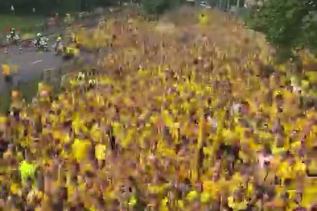 Em Dortmund há a Muralha Amarela e... o Mar Amarelo