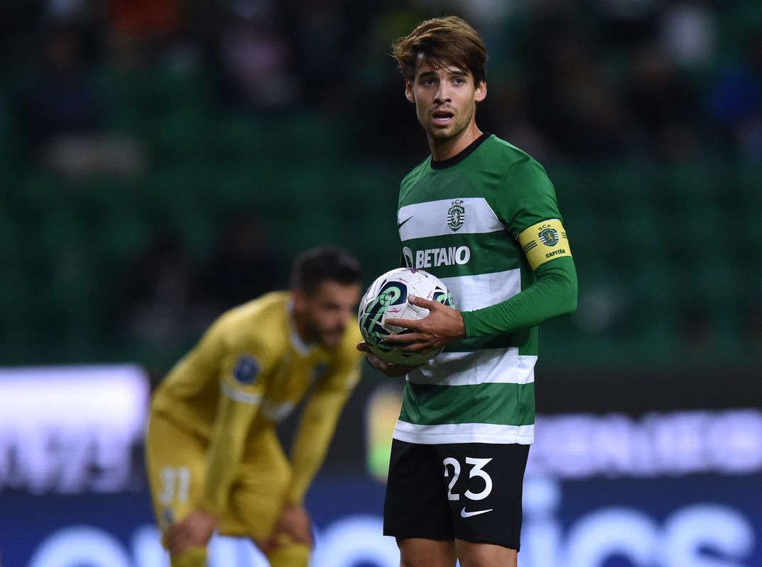 Sporting: Bragança já começou a fazer corrida
