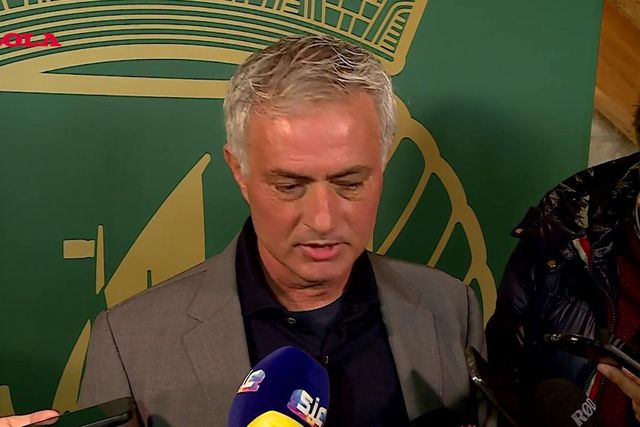 José Mourinho sobre o pai: «É um peso que carrego»