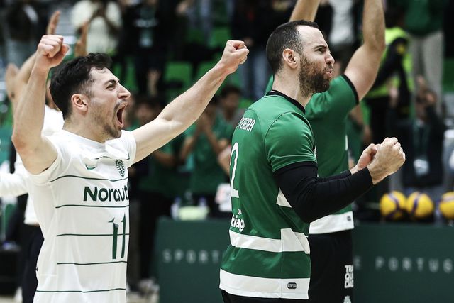 Sporting arrasa Benfica e leva a decisão do campeonato para o 5.º jogo