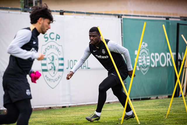 Biel e Diomande em treino realizado na Academia de Alcochete