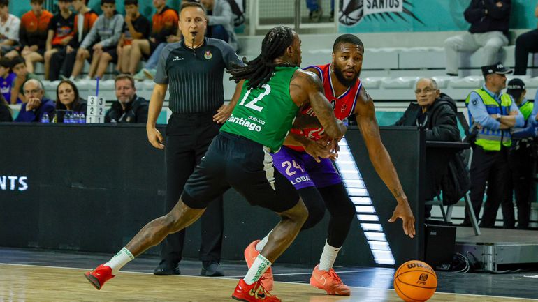 Oliveirense arrasa Sporting