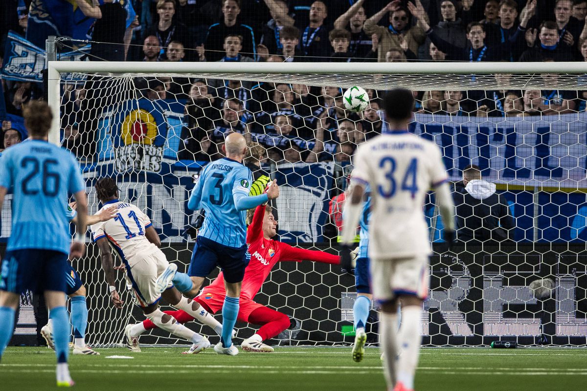 UEFA Conference League: Chelsea goleou e tem final (quase) garantida