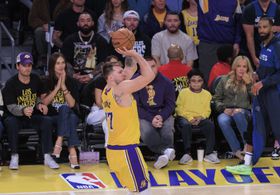 Lenda da NBA arrasa Doncic: «Não consegue defender uma cadeira»