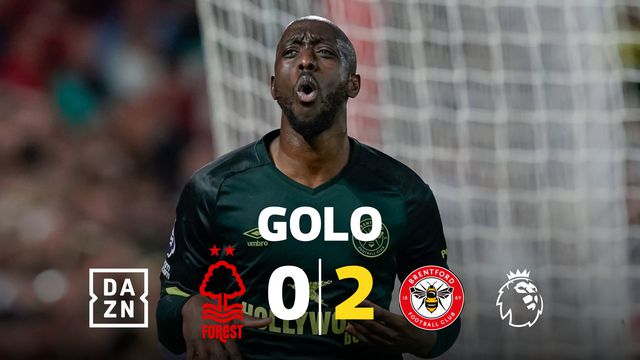 De um passe do guarda-redes para uma 'chapelada': que golo do Brentford (vídeo)