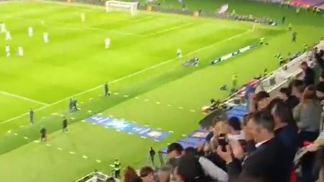 Pai de Yamal louco com golaço do filho