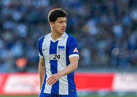Leverkusen anuncia primeiro reforço de verão (a pensar na saída de Wirtz?)