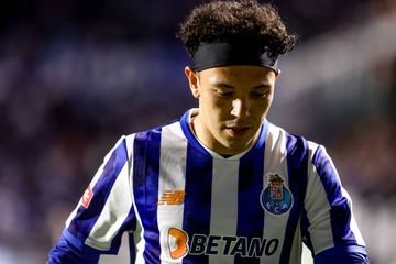 Pepê pede desculpa: «Época difícil e muito abaixo das minhas expectativas e do meu potencial»