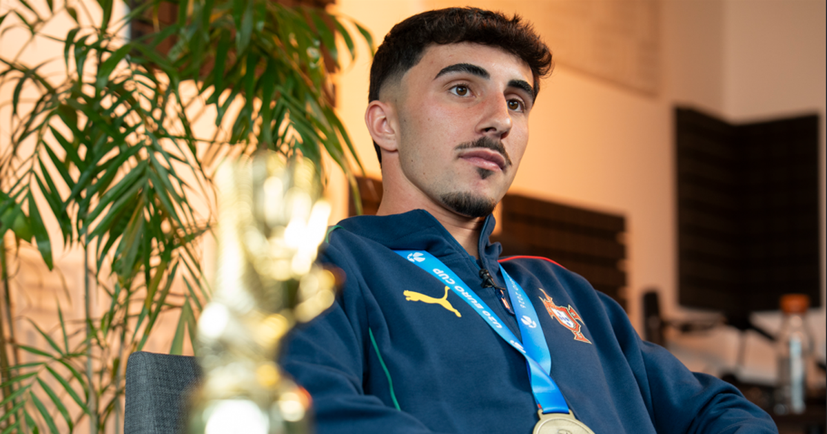 Um guardião goleador que levou Portugal ao topo da Europa: «Foi um feito histórico»