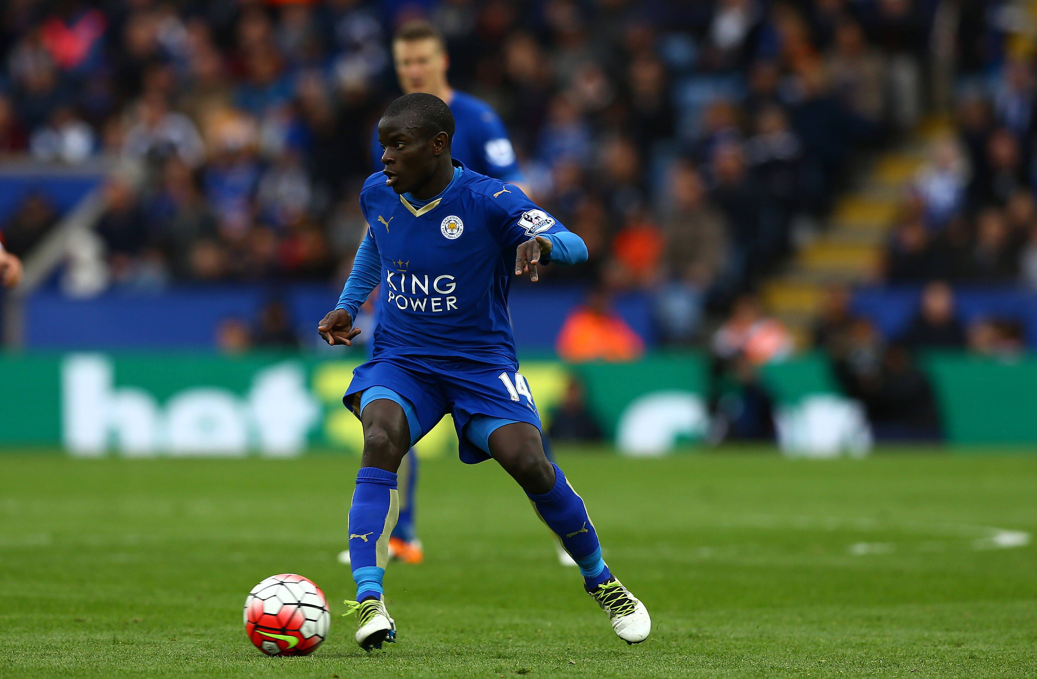 Kanté continua no ativo - é dos poucos. Rumou ao Chelsea em 2016/17. Depois da passagem pelo Al Ittihad, rumou ao Fenerbahçe no mercado de inverno