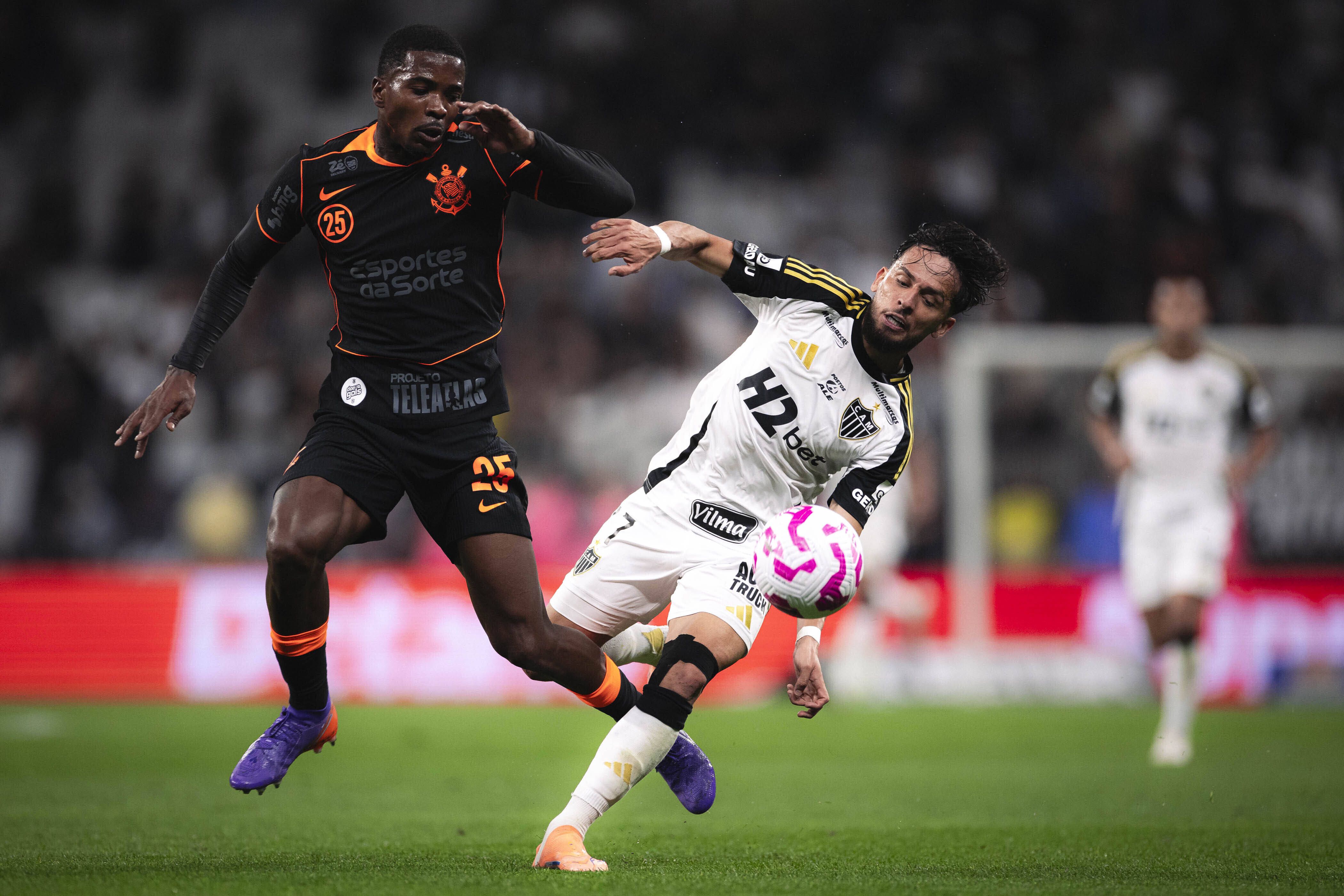 Biel (Atlético Mineiro/Al Taawoun): Após somar três contribuições para golo em 24 jogos no regresso ao Brasil, rumou à Arábia. Soma um golo em 11 partidas na sensação do campeonato