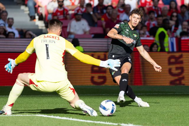 Diogo Travassos marcou na Luz contra o Benfica, aproveitando um erro de Dahl