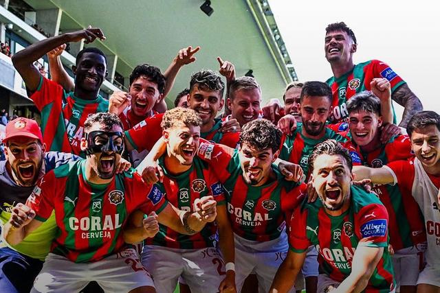 O Marítimo está em festa! Confirmou, com o título, o regresso à I Liga - Foto: Liga Portugal