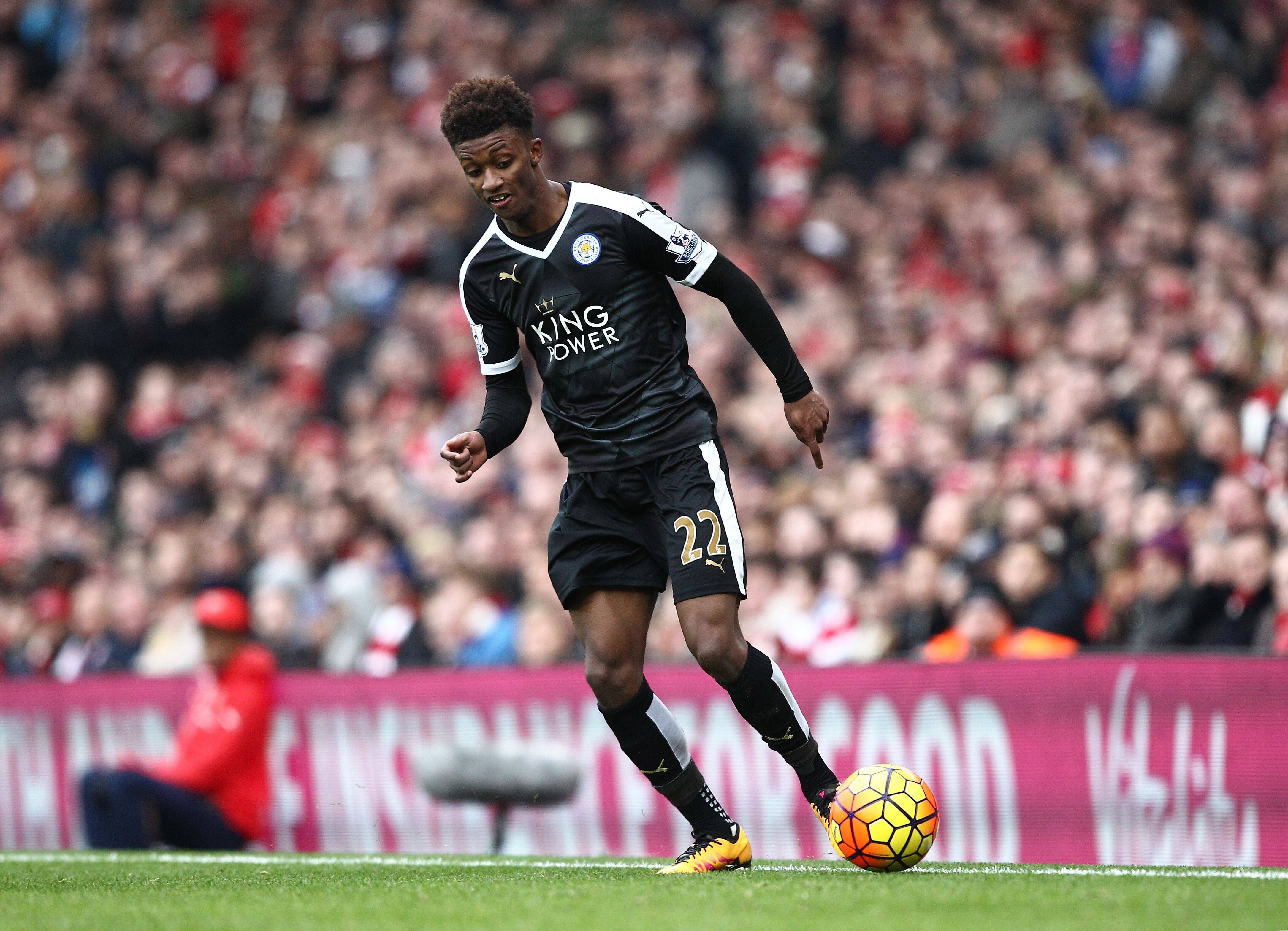 Demarai Gray rumou a Leverkusen em 2020/21. Fez duas épocas no Everton antes de seguir para o futebol saudita. Assinou esta época pelo Birmingham City