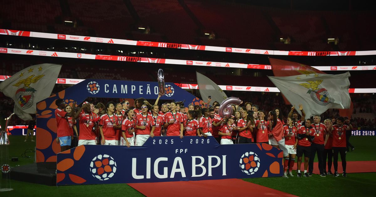 Sem guarda de honra: Sporting não ficou a assistir à festa do 'hexa' do Benfica