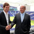 André Villas-Boas e Pinto da Costa em junho de 2010, quando o primeiro foi apresentado como treinador (A BOLA)