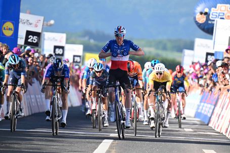 Volta à Romandia: à segunda foi de vez para Dorian Godon