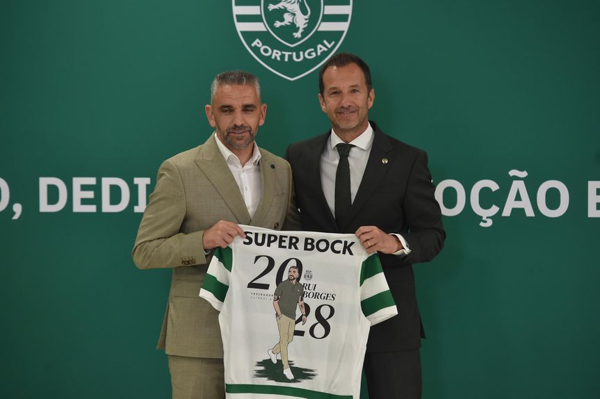 Rui Borges e Frederico Varandas no anúncio da renovação - Foto: Miguel Nunes