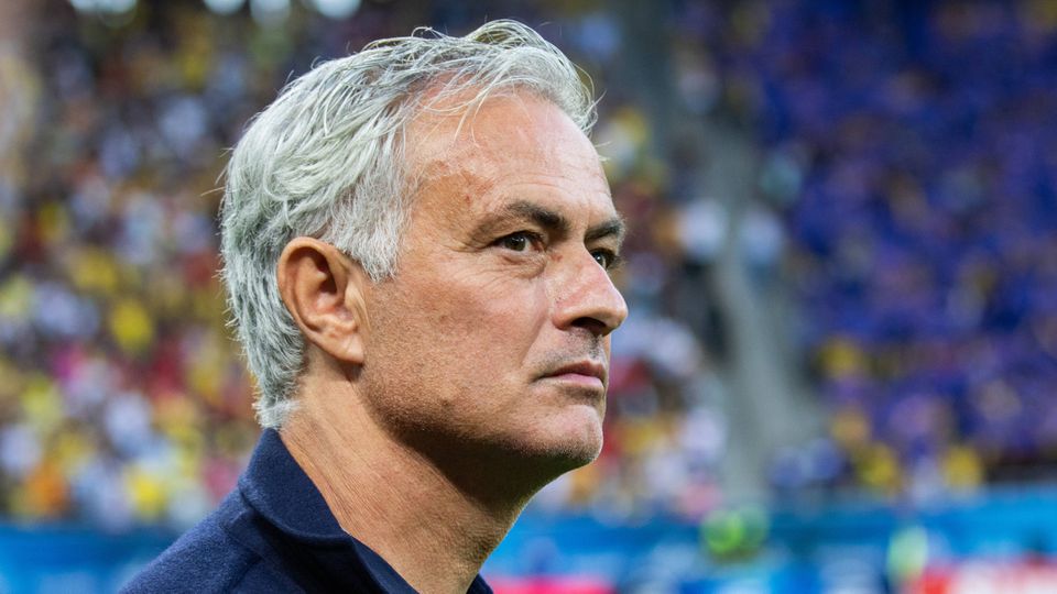 Mourinho: «Não está fechado, mas sim, quero ir para o Fenerbahçe»