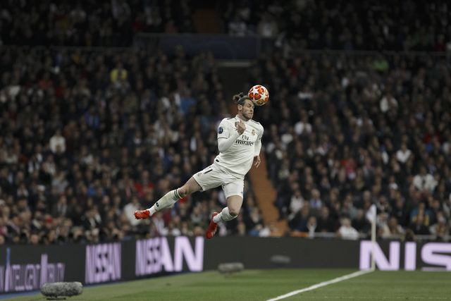 Entre Bale, Messi e Ronaldo, quem é que o galês colocava de início, no banco e vendia?