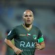 Iniesta desce de divisão com o Emirates Club