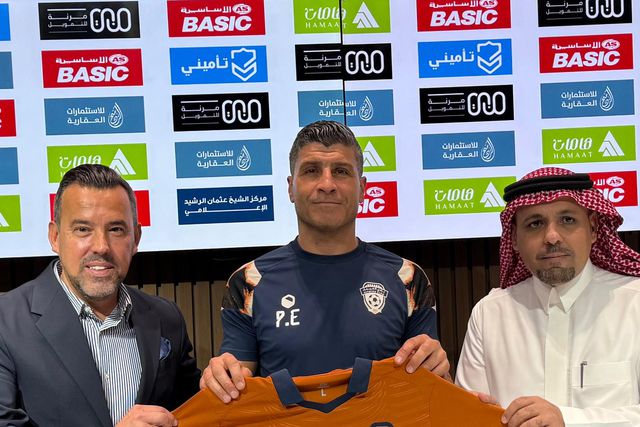 Pedro Emanuel renova com o Al-Fayha