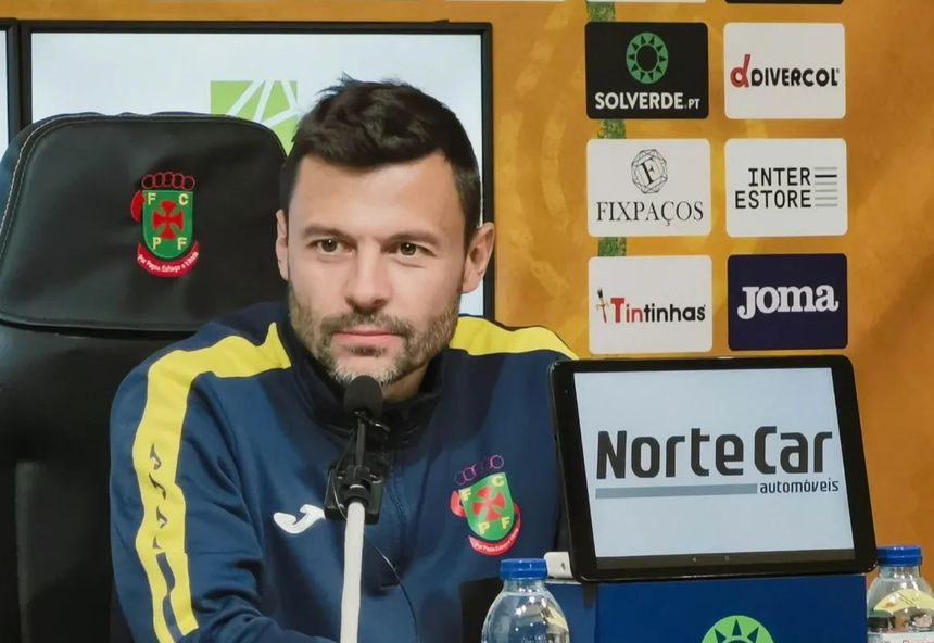 Filipe Cândido, treinador dos castores - Fotografia: Paços de Ferreira