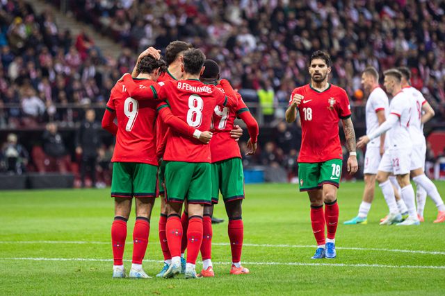 Rúben Neves comenta hipótese de Bruno Fernandes rumar ao Al Hilal