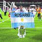 Di María com o nome da cidade de Rosário estampado na bandeira da Argentina, nos festejos da conquista da Champions no Real Madrid, em 2014