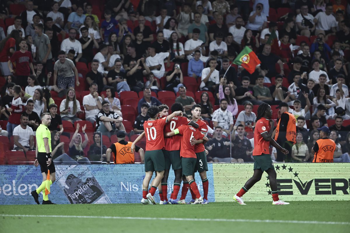 França-Portugal, 0-3 Não há duas sem três! Portugal é campeão da Europa sub-17!