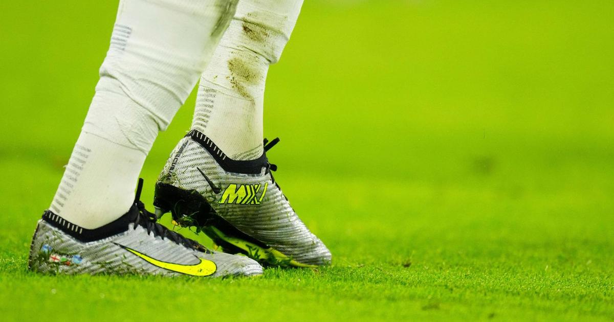 Chuteiras de futebol: escolhas imbatíveis para brilhar no re