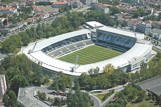 Imagem do Estádio do Vitória Sport Clube - Foto: IMAGO