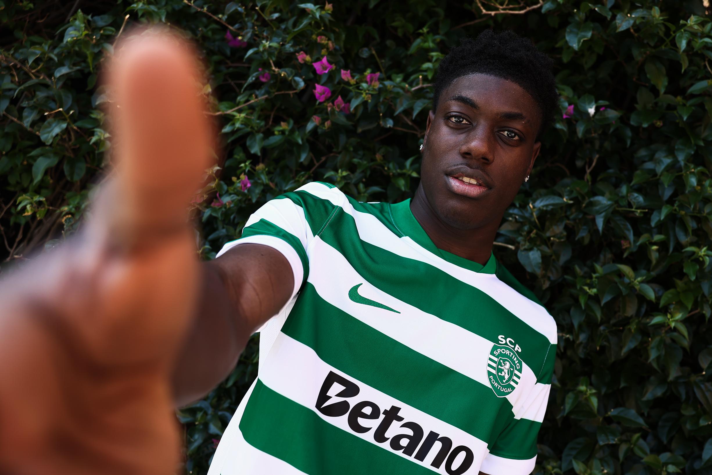 Doumbia afirmou que chegar a Alvalade é o maior passo da carreira - Foto: Sporting CP