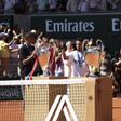 Festa do PSG continua em Roland Garros com volta olímpica dos campeões europeus