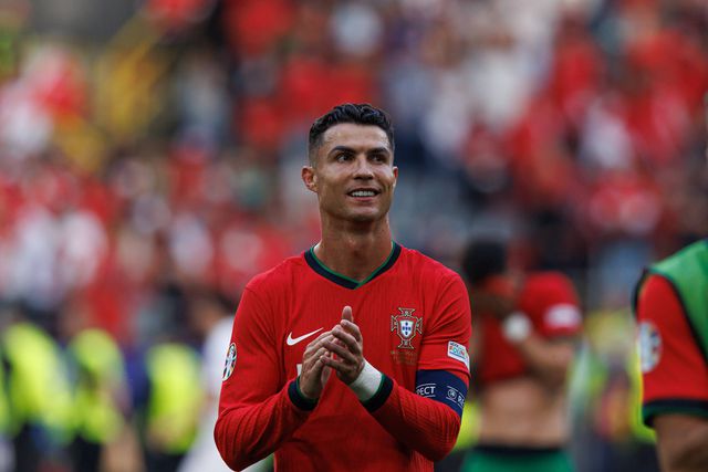 «Rio-me sempre que dizem que Ronaldo é uma presença perturbadora na Seleção»