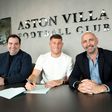Aston Villa contrata internacional inglês