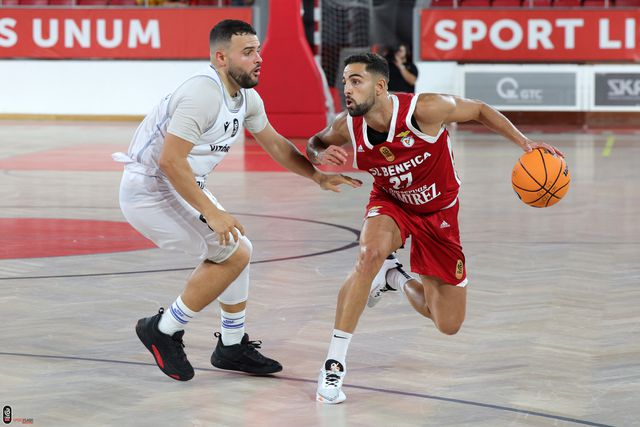 Sérgio Silva e Miguel Minhava mudam-se do Benfica para o Sporting