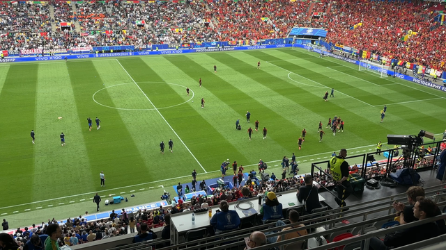 França e Bélgica terminam o aquecimento