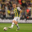 OFICIAL: Soyuncu em definitivo no Fenerbahçe de Mourinho
