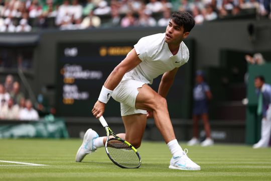 Wimbledon: Alcaraz inicia defesa de título com vitória