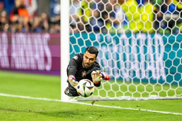 Penáltis: da sua conversão um cântico de glória, da sua falha o toque dos finados