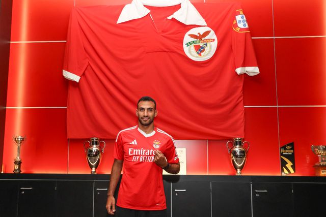 Pavlidis recorda pele de galinha no adeus ao AZ Alkmaar