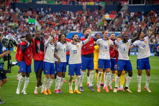 Tchouaméni foi tudo em campo e Lukaku não foi nada (destaques)